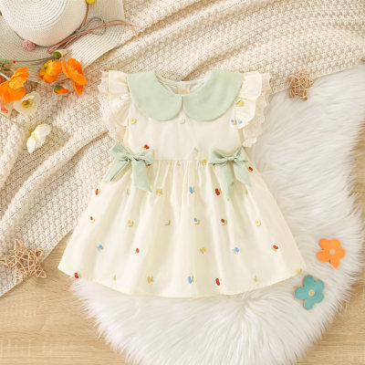 Novedad de verano, vestido de manga voladora con bordado de flores pequeñas y cuello de muñeca para niñas de estilo coreano