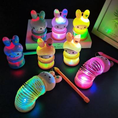 Creativo simpatico coniglio lanterna luminosa coniglio arcobaleno cerchio cerchio di primavera lanterna portatile luce notturna per bambini giocattolo
