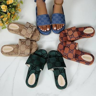 Women's thick-soled slippers large size casual outerwear beach sandals