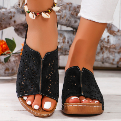 2024 new foreign trade large size round head retro solid color women's sandals hollow sewing wedge heel large size sandals