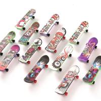Creative Fingertip Plastic Finger Skateboard Creative Desktop Stress Relief Toy Fingertip Skateboard  Multicolor