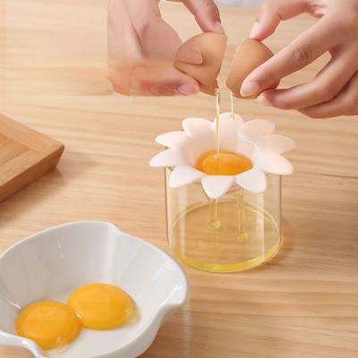 Daisy egg white separator Creative flower egg separator