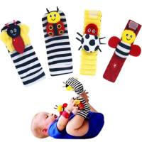 Calcetines animales con sonajero y campana para muñeca de dibujos animados para bebé recién nacido, conjunto de calcetines con correa para la muñeca para niño pequeño  Multicolor