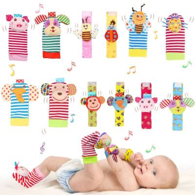 Calcetines animales con sonajero y campana para muñeca de dibujos animados para bebé recién nacido, conjunto de calcetines con correa para la muñeca para niño pequeño