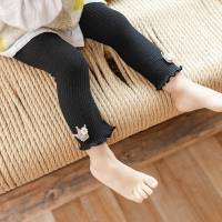 Cross-border wholesale children's baby bottoming nine-point tights 0-1-2 years old combed cotton vertical striped bottoming tights  Black