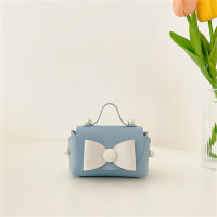 Girls cute pearl handbag  Blue