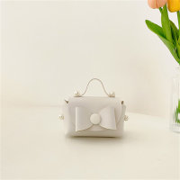 Girls cute pearl handbag  White