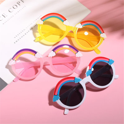 Gafas de sol arcoíris con bloque de color para niña pequeña