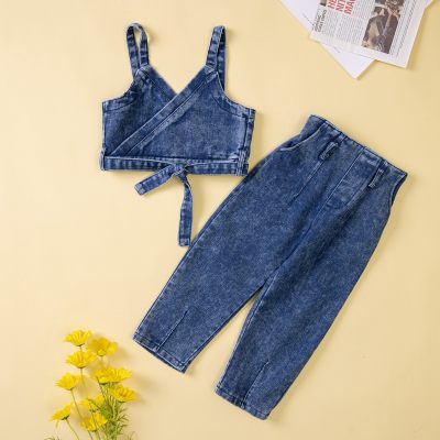 Conjunto de duas peças de terno jeans para meninas de verão com frente única e calças
