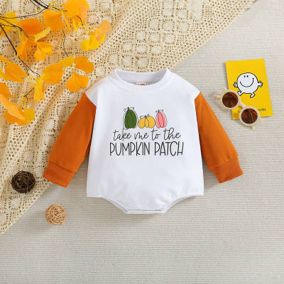Mameluco de manga larga con estampado de letras y bloques de color estilo Halloween para bebé
