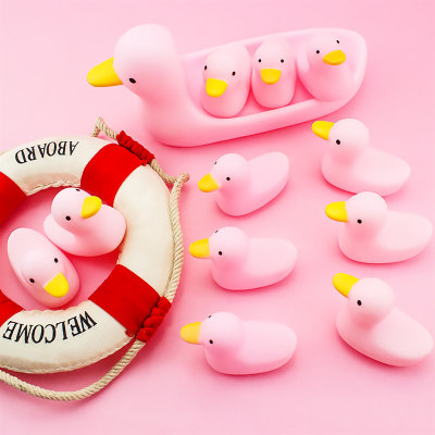 Bonitos juguetes para aliviar el estrés con ventilación de patito rosa