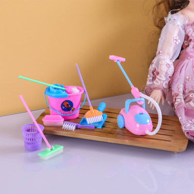 Nove conjuntos de brinquedos de casinha de limpeza para crianças
