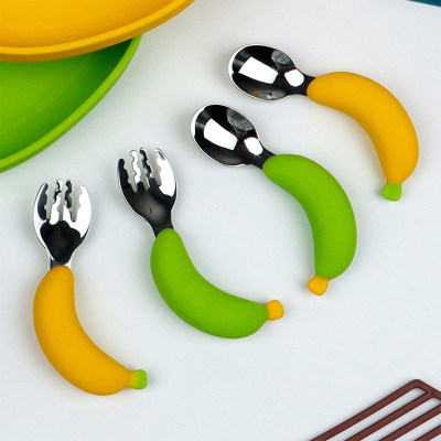 Conjunto de alimentação para bebê em formato de banana