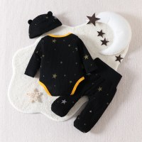 Conjunto de tres piezas de tres piezas de color caqui, pantalón y gorro con estampado de estrellas para recién nacido masculino  Negro