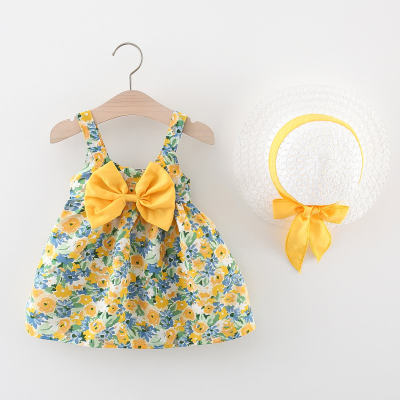 Vestido de alça com estampa floral estampado floral e chapéu combinando com 2 peças para menina