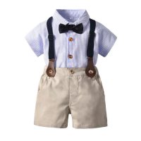 Novo estilo menino cavalheiro vestido terno verão estilo britânico camisa macacão menino desempenho roupas vestido de um ano de idade  tiras azuis