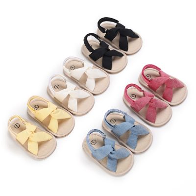 Chaussures de bébé de couleur unie pour bébé