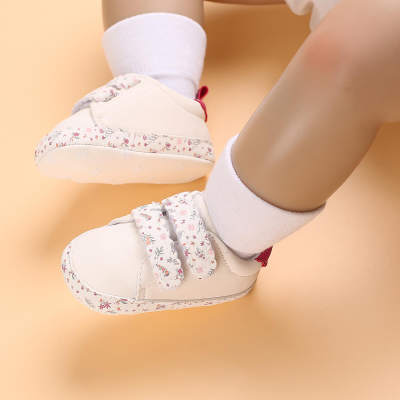 Zapatos de bebé con bloques de color para bebés
