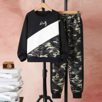 2-piece Kid Boy Camouflage Patchwork Letter Printed Hoodie & Matching Pants  Black