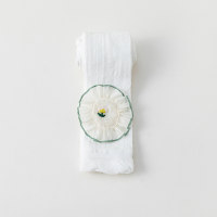 Pantalones de nueve puntos de encaje transpirable antimosquitos con flores finas y elegantes de verano para niñas  Blanco