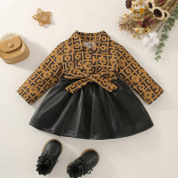 2-piece Baby Girl Geometric Pattern Bowknot Decor Button-up Long Sleeve Shirt & Solid Color Leather Skirt  Brown