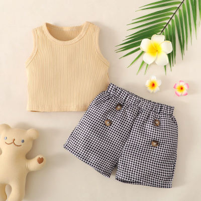 Baby Girl Casual Solid Color Vest & Plaid Pattern Button Decoration Shorts