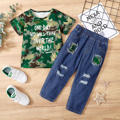 Camouflage short-sleeved T-shirt, torn oil denim trousers two-piece set
