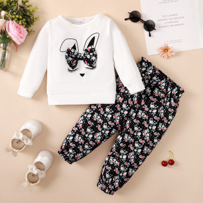 T-shirt a maniche lunghe con fiocco e stampa floreale con coniglio da 2 pezzi per bambina