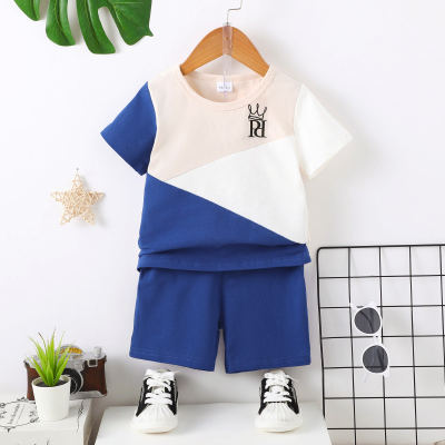 2-piece Toddler Boy Color-block Letter Printed Short Sleeve T-shirt & Solid Color Shorts