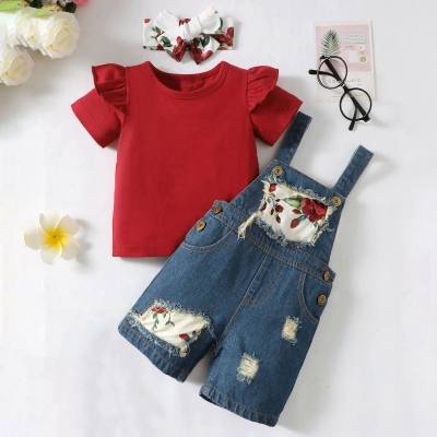 Solid color short-sleeved top + flower print ripped denim suspenders three-piece set