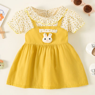 Vestido de manga corta con decoración de conejo 3D de patchwork floral con solapa de algodón puro para niña pequeña