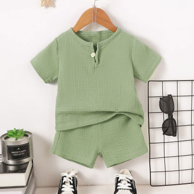 Baby Boy Solid Color Button Decor T-shirt & Shorts