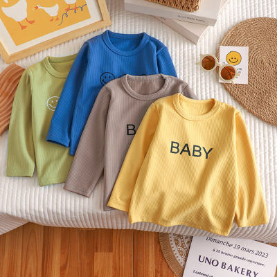 Camiseta de manga comprida com padrão de carta de desenho animado para bebê primavera