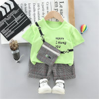 Toddler Boy Letter Print 3D Bag Decor T-shirt & Plaid Shorts  Green