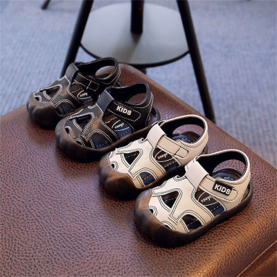 Super soft baby beach shoes hollow anti-kick closed toe sandals