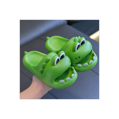 Children's non-slip soft sole dinosaur closed toe anti-collision sandals