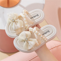Princess shoes beach shoes soft bottom non-slip pearl outdoor wear all-match sandals  White