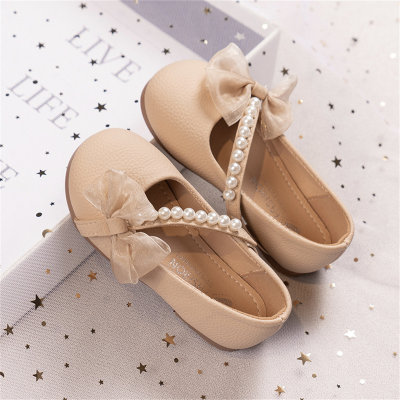 Zapatos de princesa infantiles con perlas blancas y suela suave y elegantes