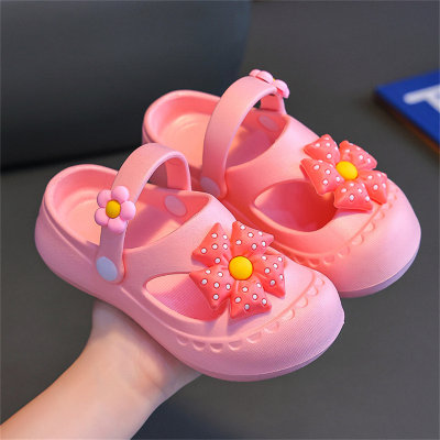 Children's flower slippers