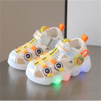 Light-up baby sandals, toe-toe anti-kick beach shoes, soft-soled toddler shoes  Pink