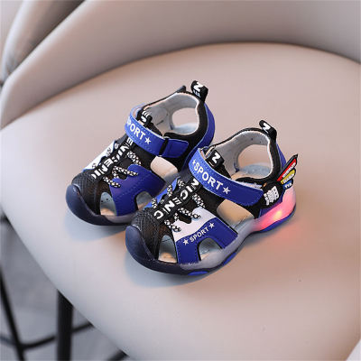 Boys' Shoes 2023 Summer Baotou Sports Sandals Anti-block Toe Hollow Breathable Baby Beach Shoes Sandals with Lights