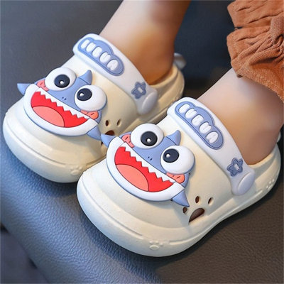 Sandalias con puntera para niños pequeños, calzado infantil con dibujos animados, suela suave antideslizante con agujeros