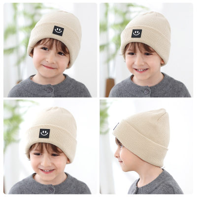 Baby Solid Color Smiley Pattern Wool Cap