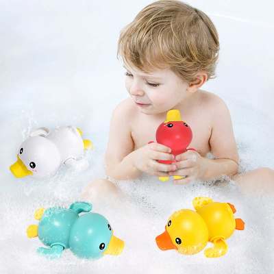 Baby Bathing, Bathing, and Water Playing Toys for Boys and Girls: Chain up, Windup, Swimming Water, Little Yellow Duck Bathing Bucket, Water Playing