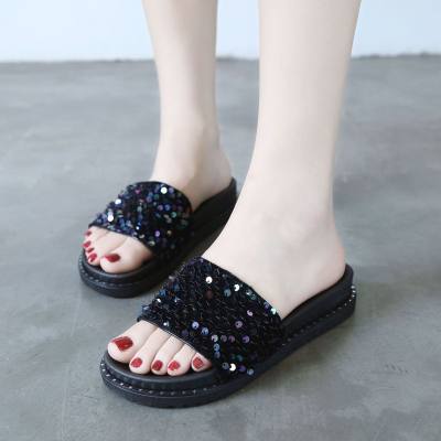 New fashion flat slippers with sequins, ladies flip flops, students' outdoor slippers, platform bottom thick bottom slippers for women