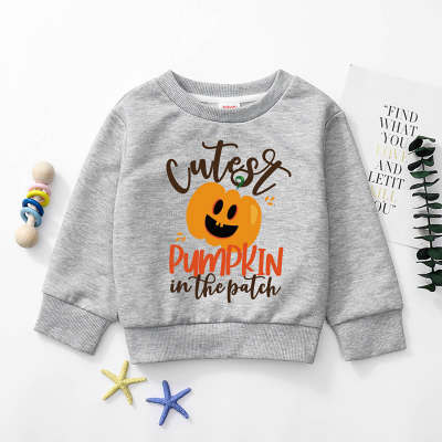 Suéter estampado con letras de dibujos animados para niños pequeños