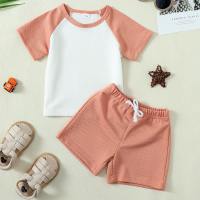 2-piece Baby Color-block Patchwork Short Sleeve T-shirt & Solid Color Shorts  Brown