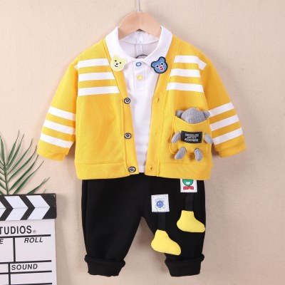 Einfarbiges Hemd und Streifen für Kleinkinder mit 3D-Bär, langärmlige Oberbekleidung und Hose
