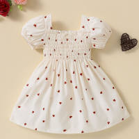 Baby Girl Heart-shape Pattern Puff Sleeve Dress  Beige