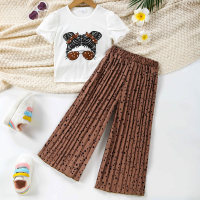 Conjunto de dos piezas de camiseta con manga abullonada estampada para niña y pantalón ancho de lunares plisados, gafas de sol para niña  marrón
